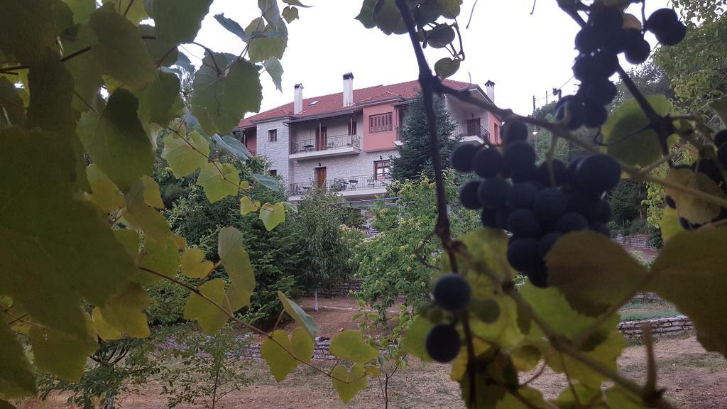 Traditional Guesthouse Marousio Rodavjí Kültér fotó